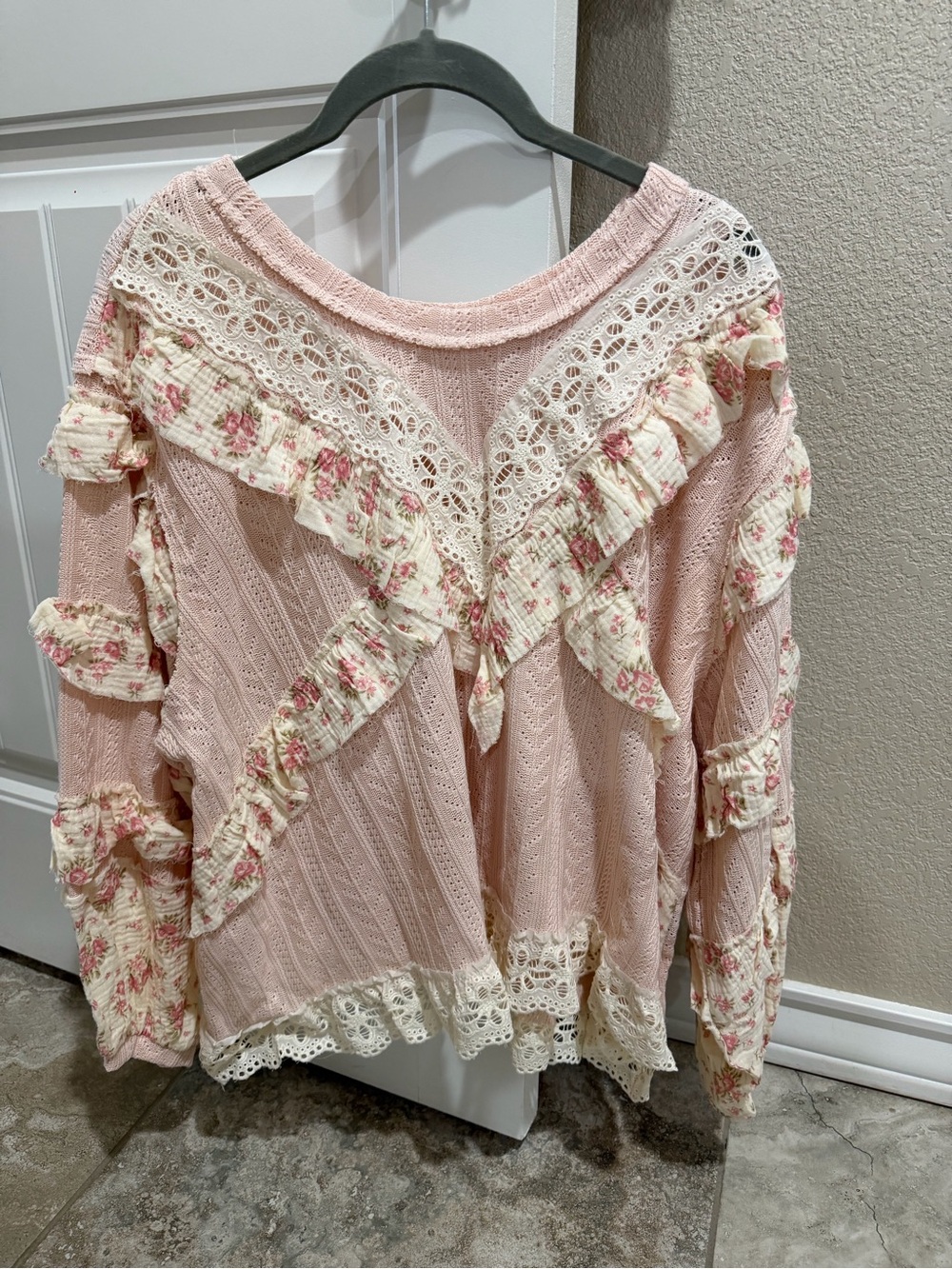 POL Pink Floral Ruffle Lace Knit Sweatshirt